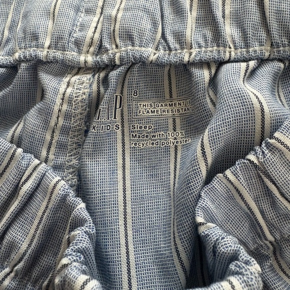 Gap 100% Recycled Striped PJ Set | Size 8 Unisex Color Blue stripe - Picture 6 of 9